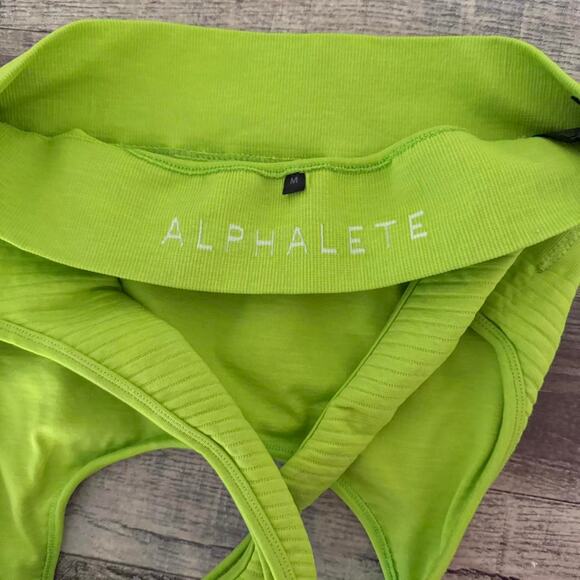 Alphalete vault neon green set NEW worn once! - Picture 7 of 10